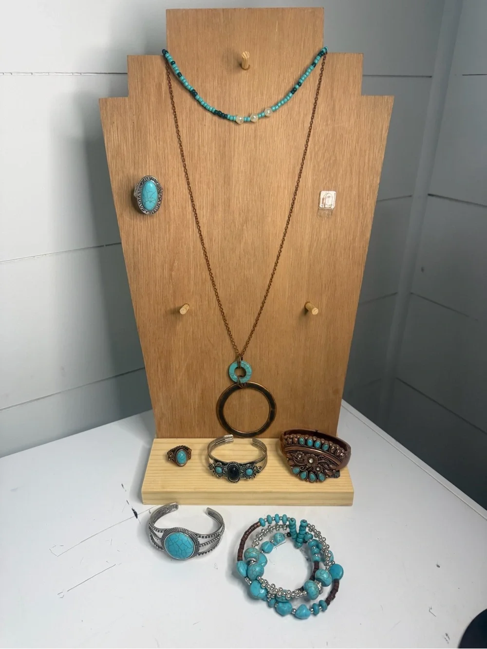 paparazzi Turquoise Bead & Pendant Necklace Set